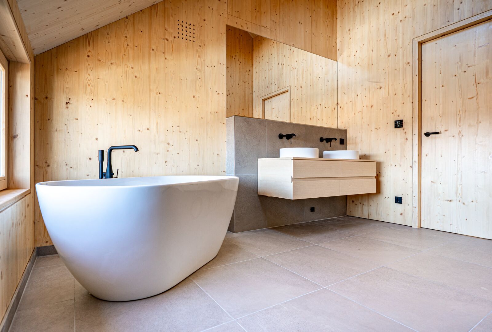 Innenausbau von Schreinerei